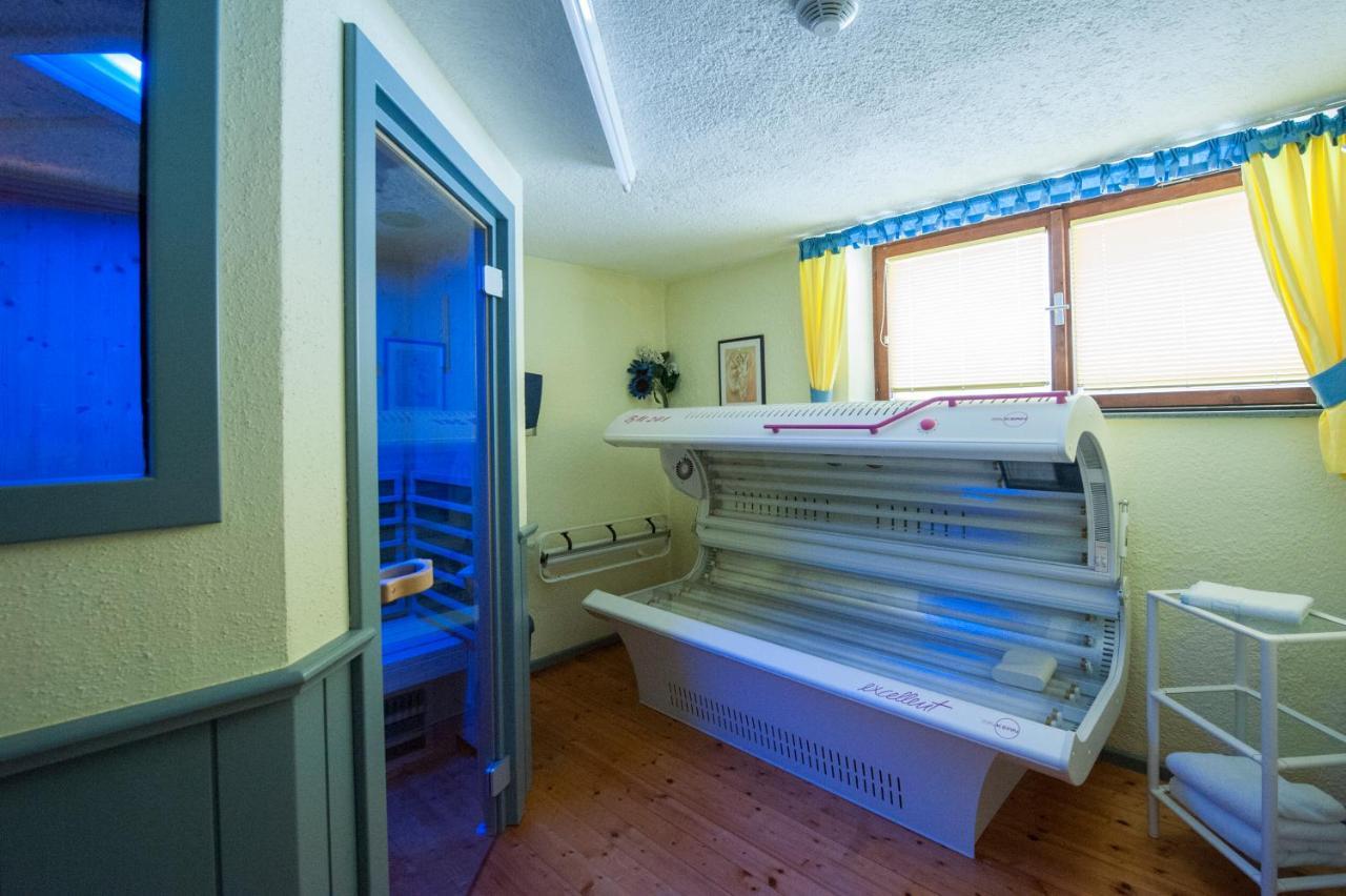 Ferienwohnungen Kroll - Appartements Viktoria Und Landhaus Maria Mayrhofen Extérieur photo
